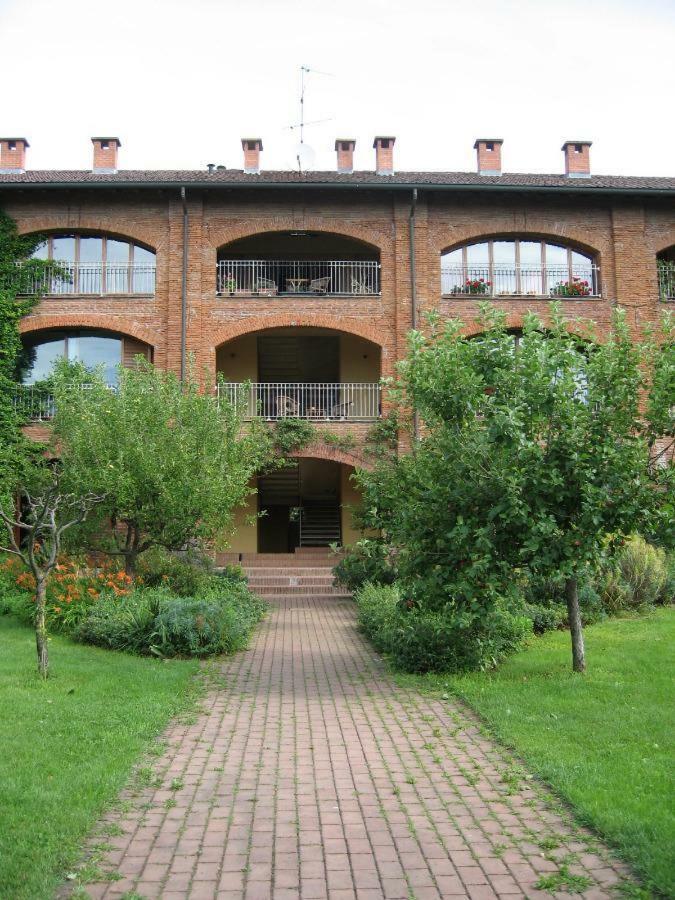 Cascina Radice Bed and Breakfast Arluno Exterior foto